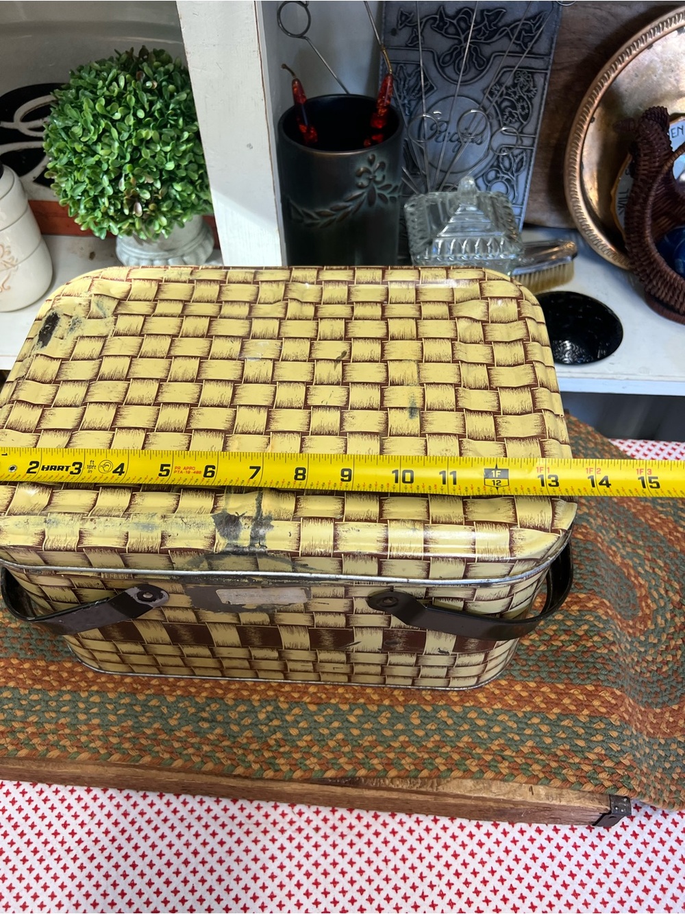 Vintage tin picnic basket brown beige decor grandma Core Storage decor - Picture 11 of 12